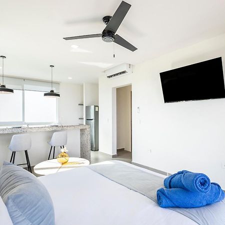 Azulea Isla Mujeres Hotel Экстерьер фото
