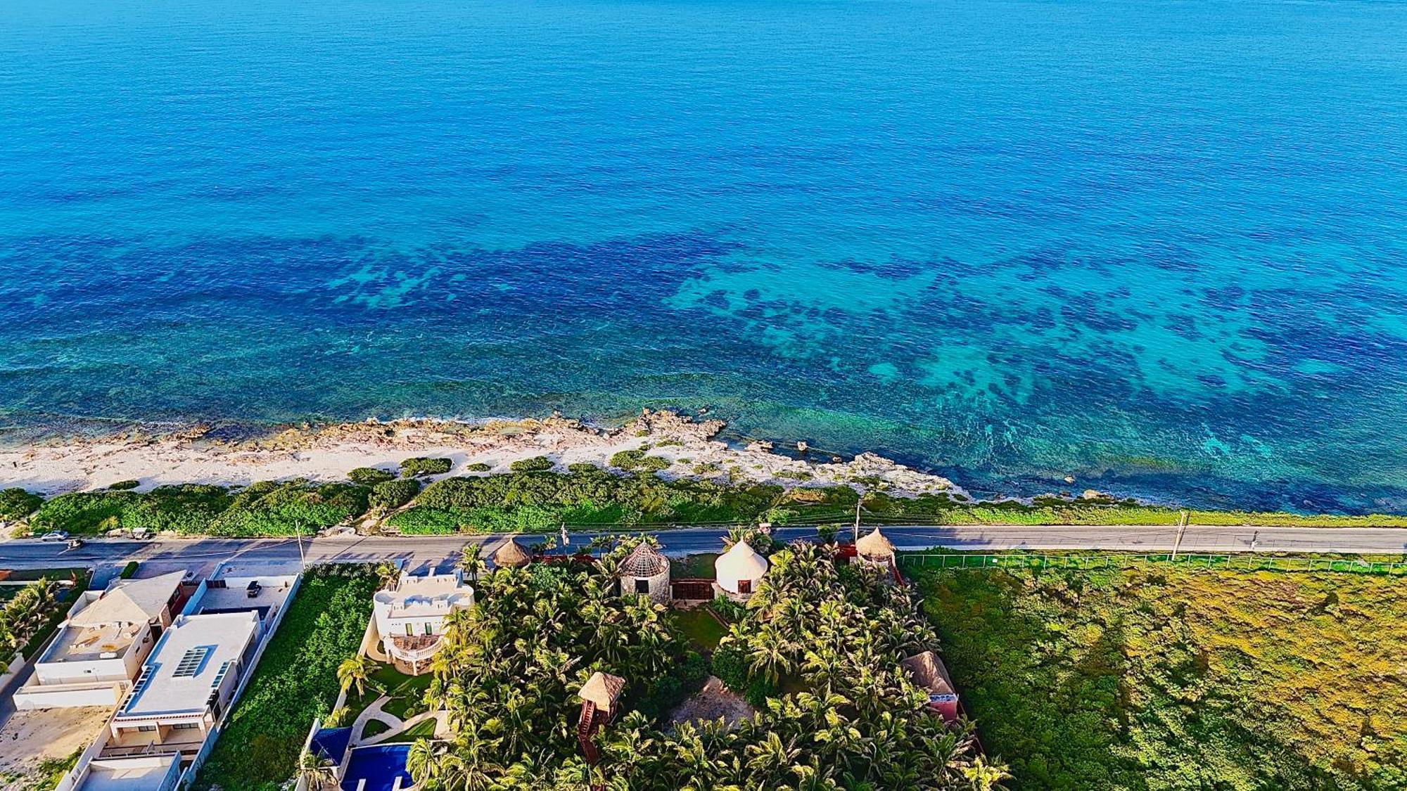 Azulea Isla Mujeres Hotel Экстерьер фото