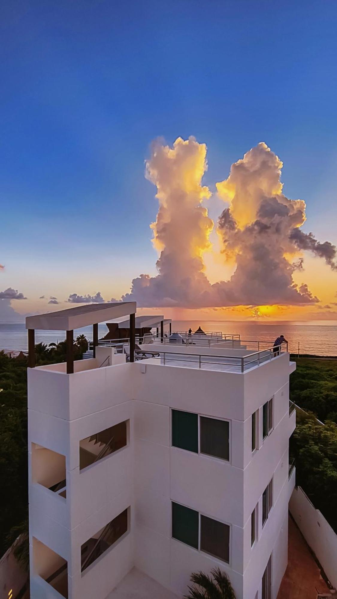 Azulea Isla Mujeres Hotel Экстерьер фото