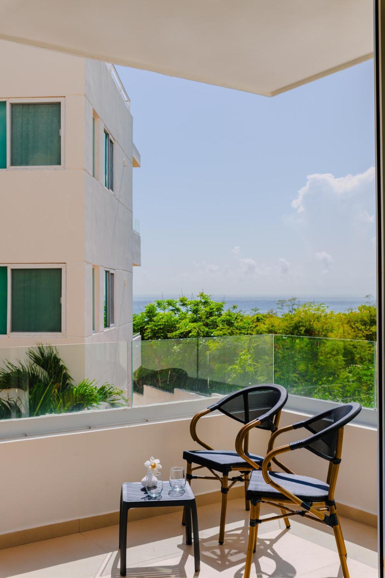Azulea Isla Mujeres Hotel Экстерьер фото