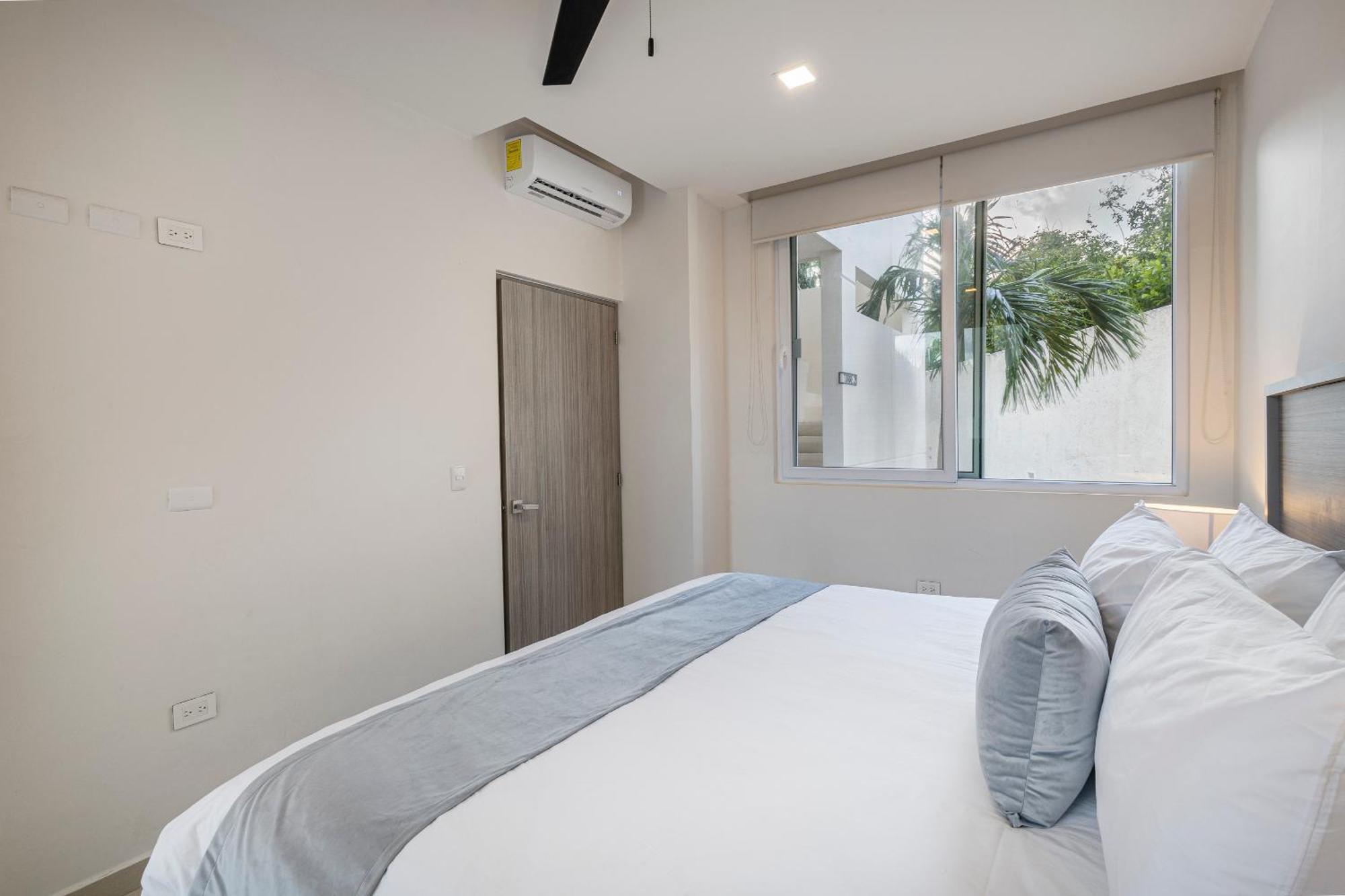 Azulea Isla Mujeres Hotel Экстерьер фото